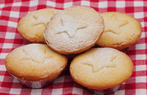 It wouldn't be Christmas without some old-fashioned home-made mince pies! It wouldn't be Christmas without some old-fashioned home-made mince pies!